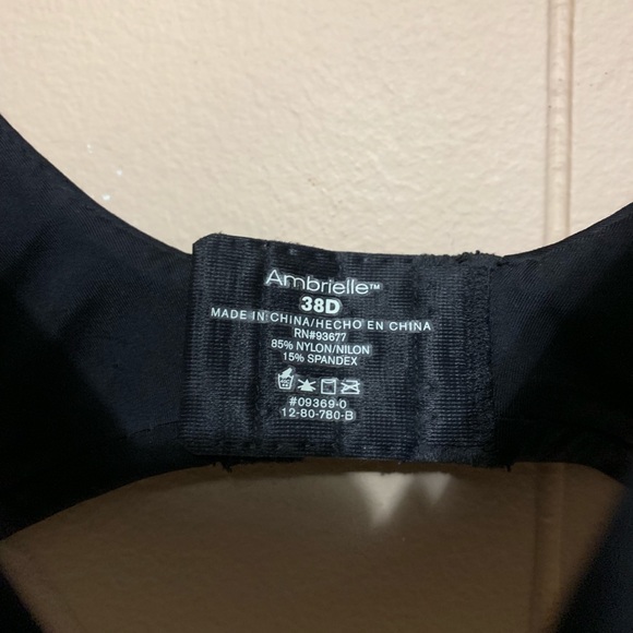 AMBRIELLE Black T-shirt Bra Size 38D - Picture 4 of 6